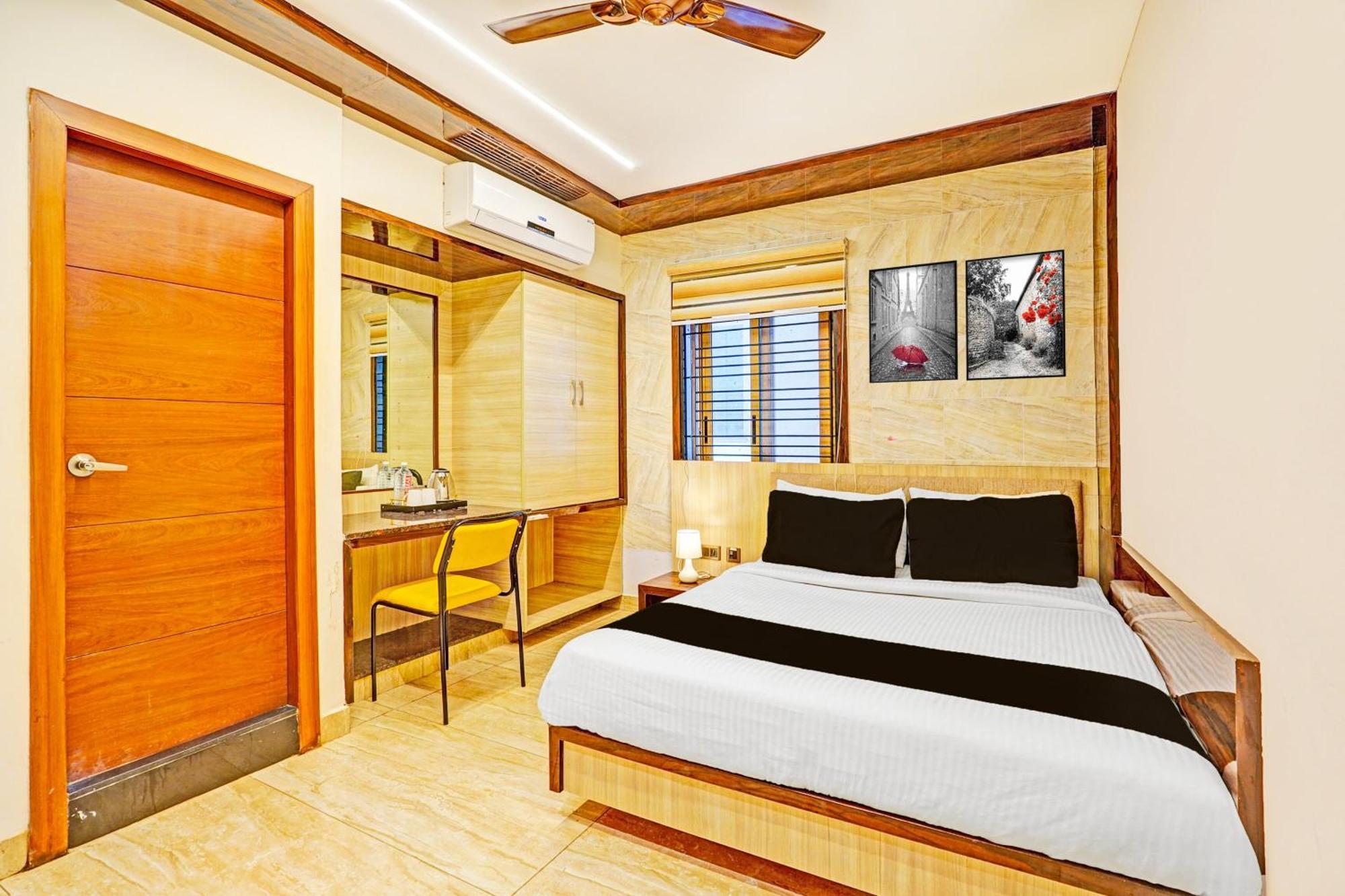Super Townhouse Indiranagar Hotel Bangalore Buitenkant foto
